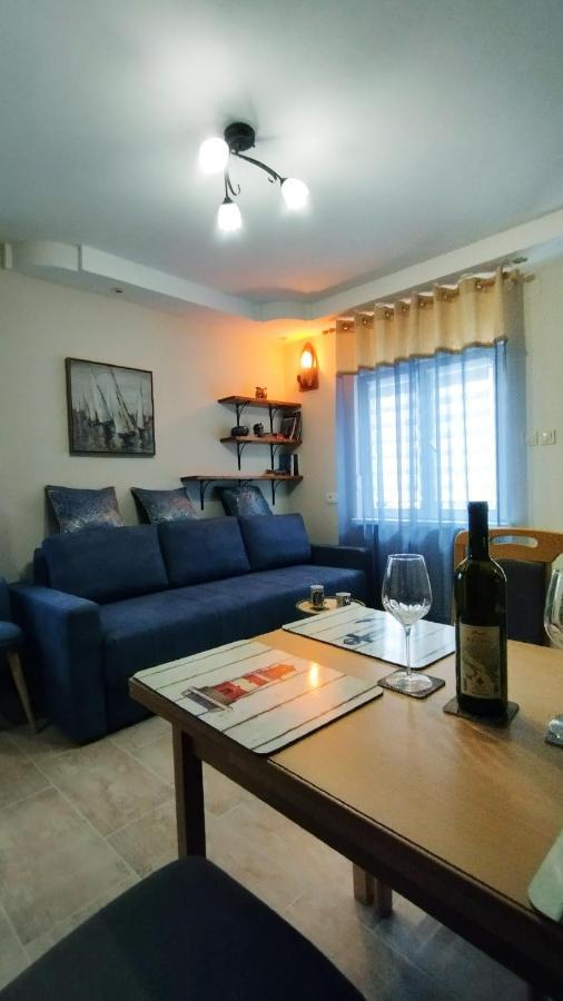 Apartments Aleksandra Risan Ngoại thất bức ảnh