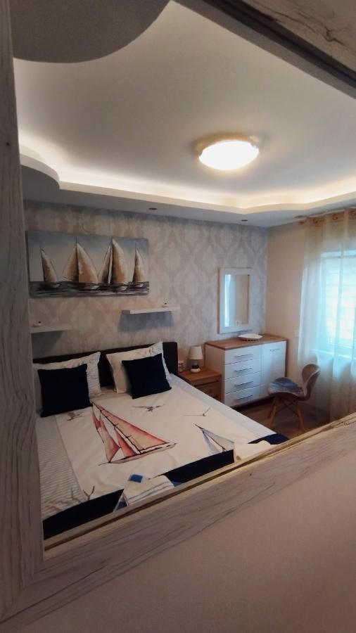 Apartments Aleksandra Risan Ngoại thất bức ảnh